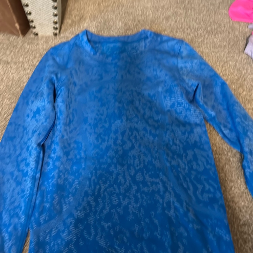 Blue lululemon top size 0